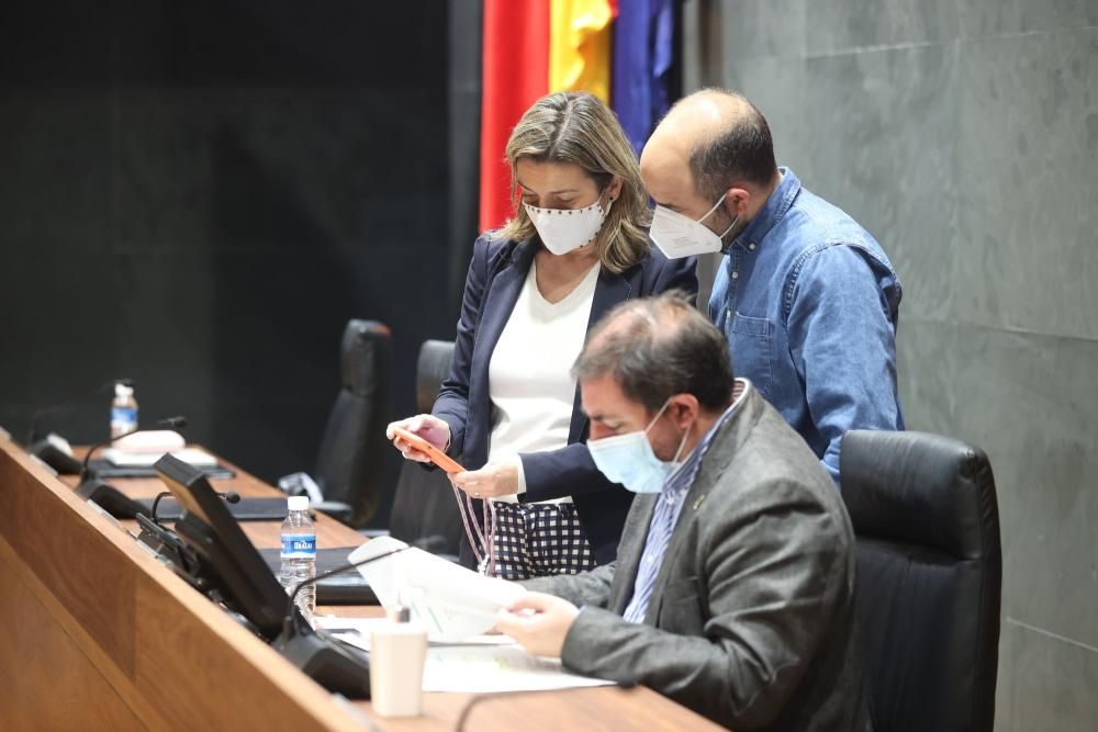 Imágenes de la celebración de la Mesa y Junta de este lunes 24 de mayo