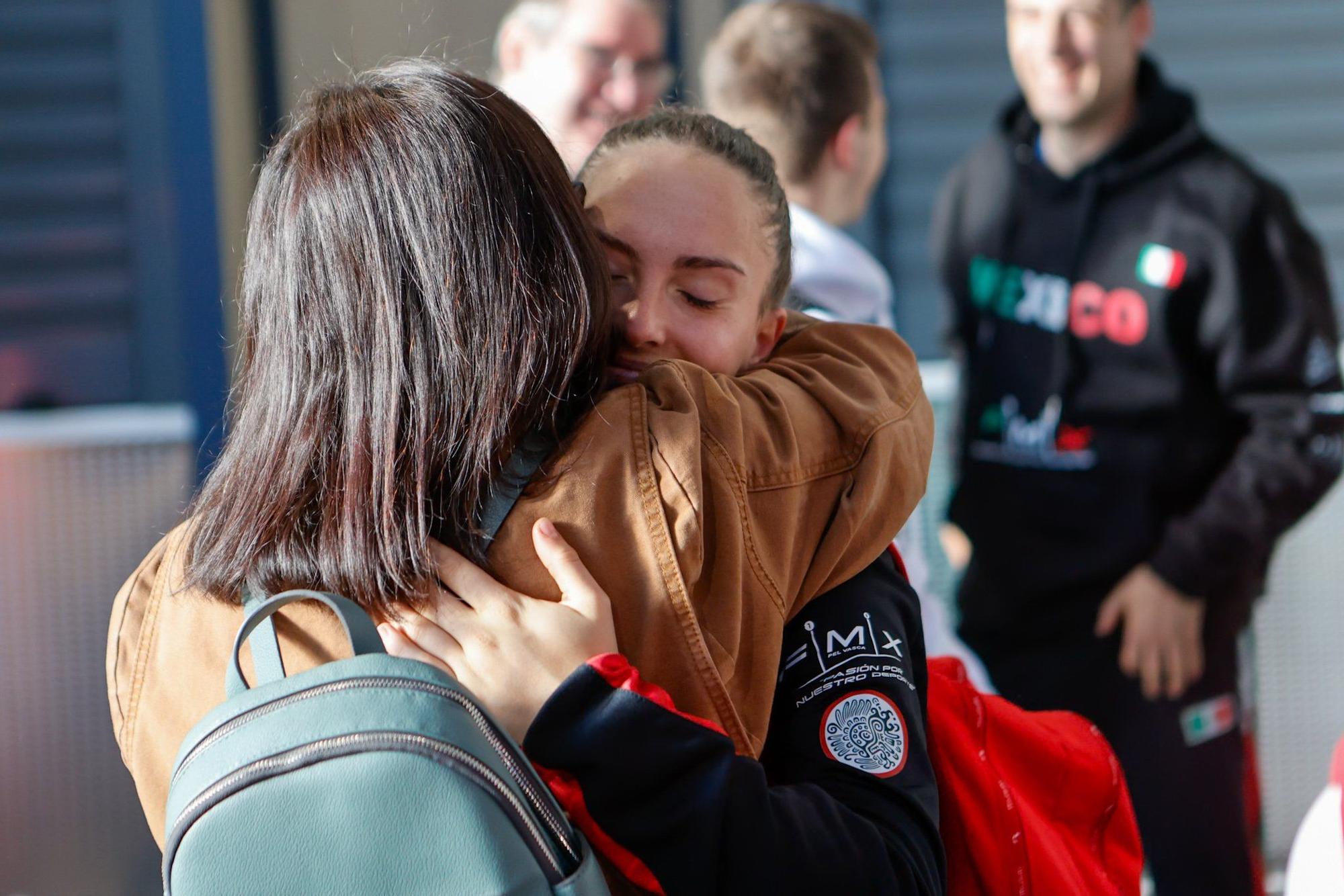 Llegada a Noáin - Pamplona de los medallistas navarros en el Mundial de frontball