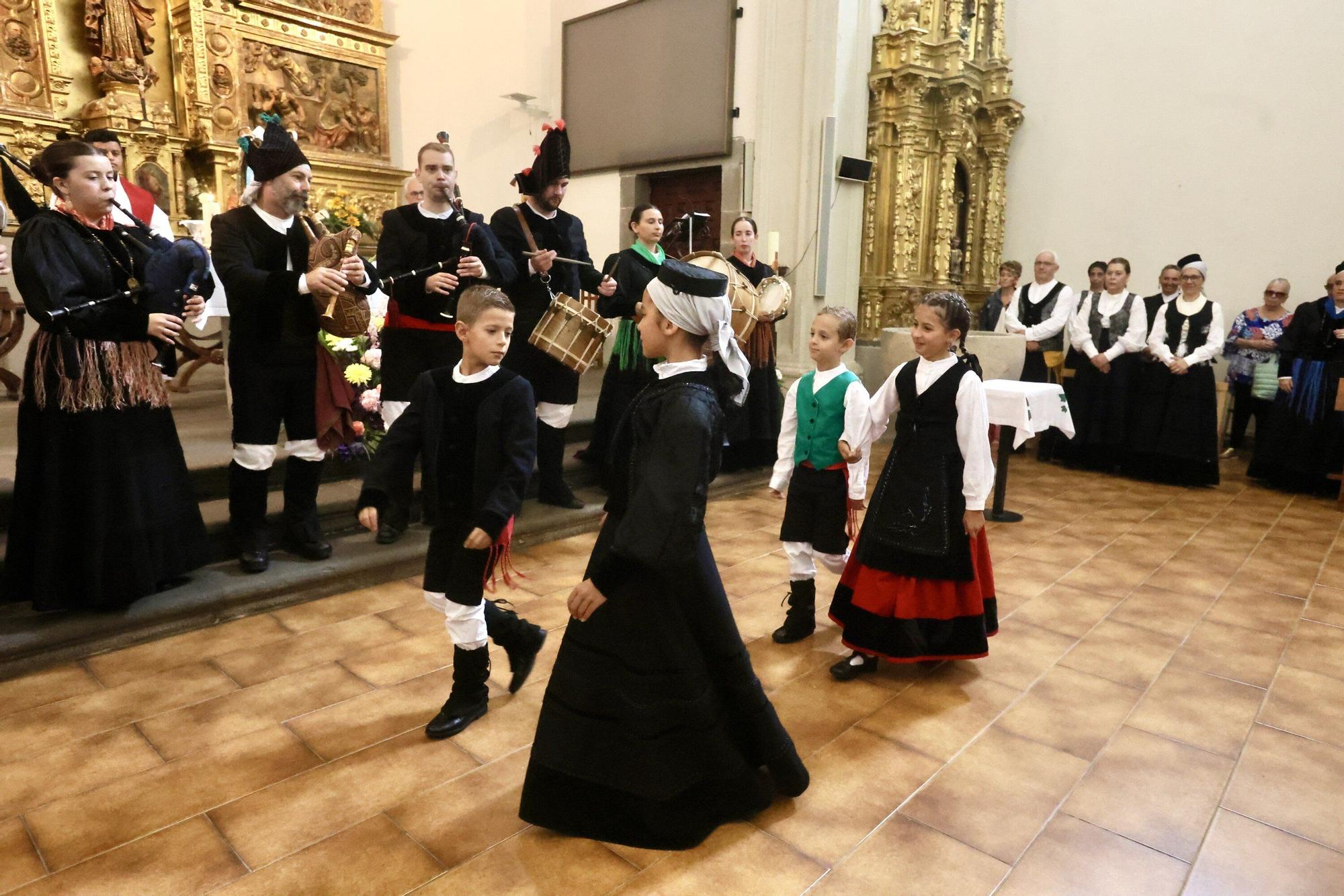 En imágenes: El Centro Gallego de Vitoria celebra Santiago