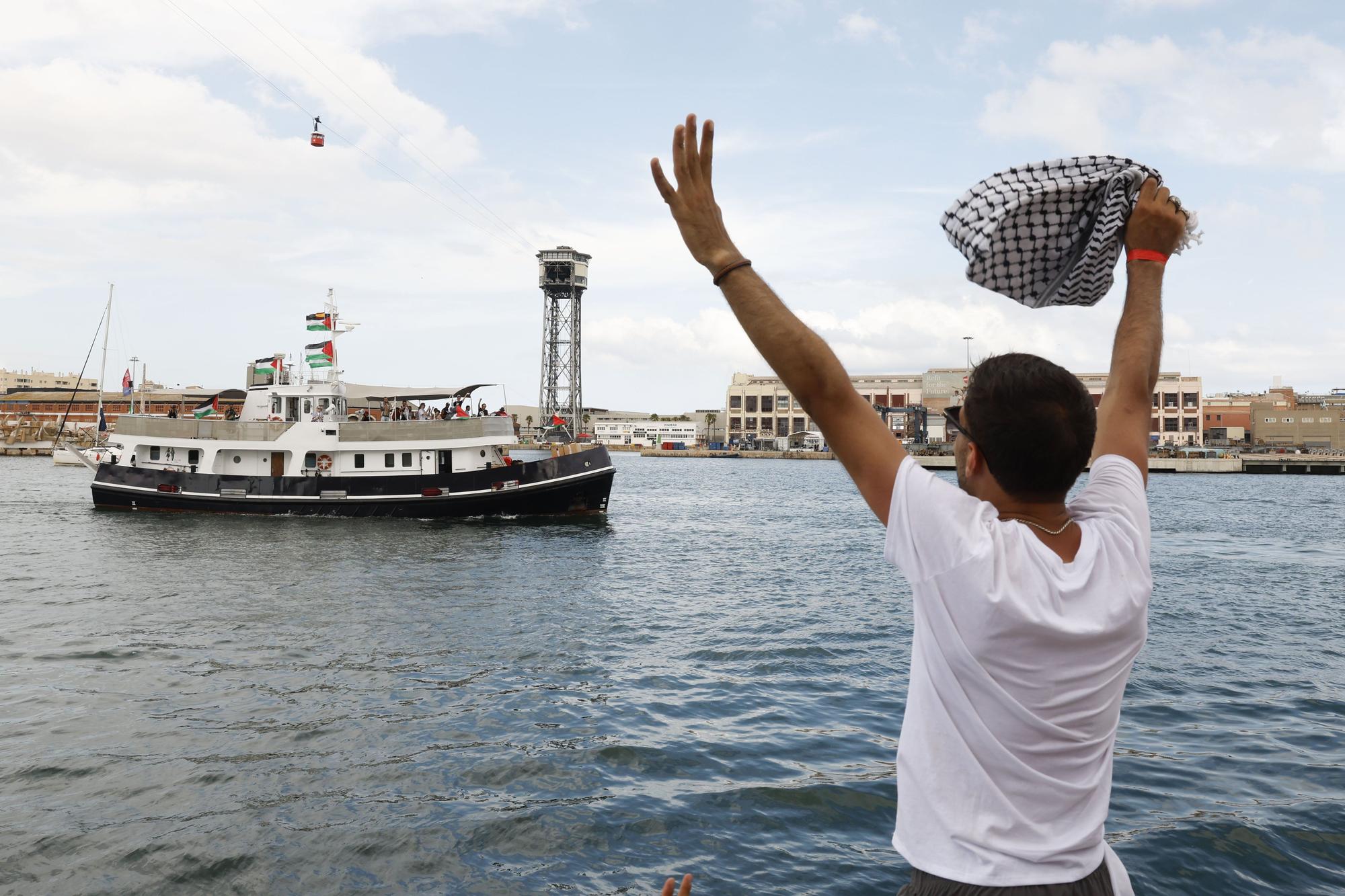 Fotos: La flotilla Global Sumud zarpa rumbo a Gaza