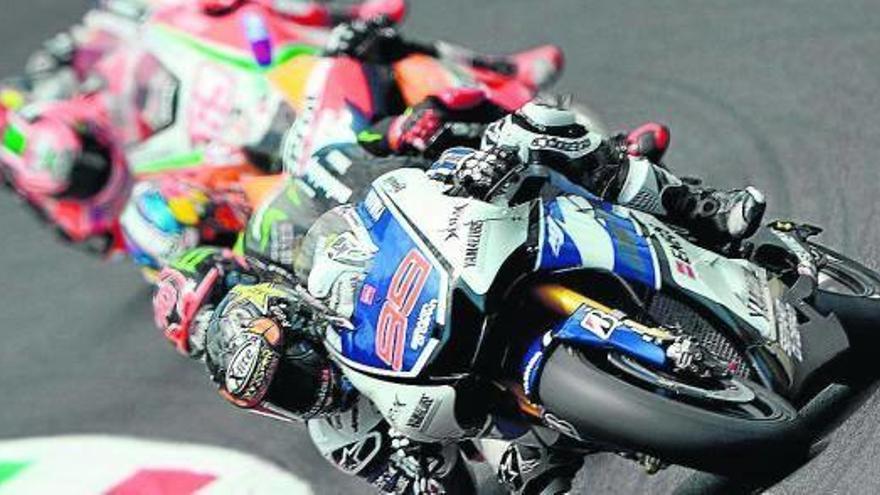 Lorenzo fortifica la cumbre de la clasificación