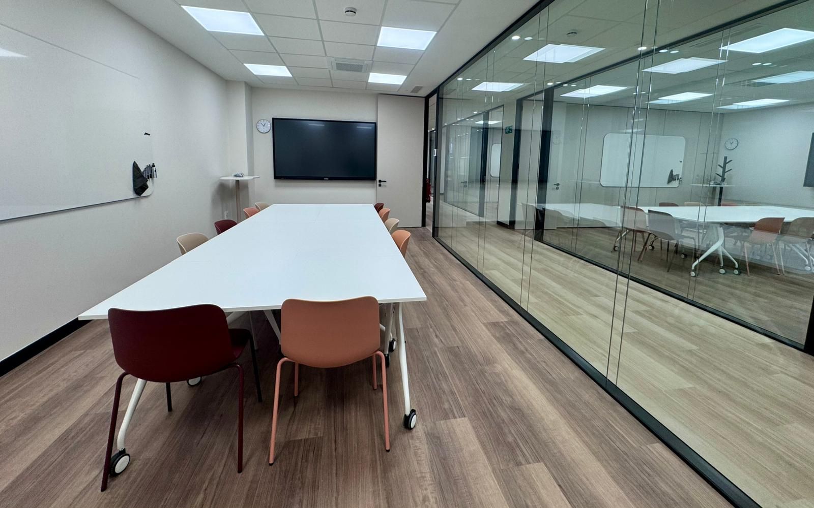 En imágenes: nuevo euskaltegi de Txorierri en Derio