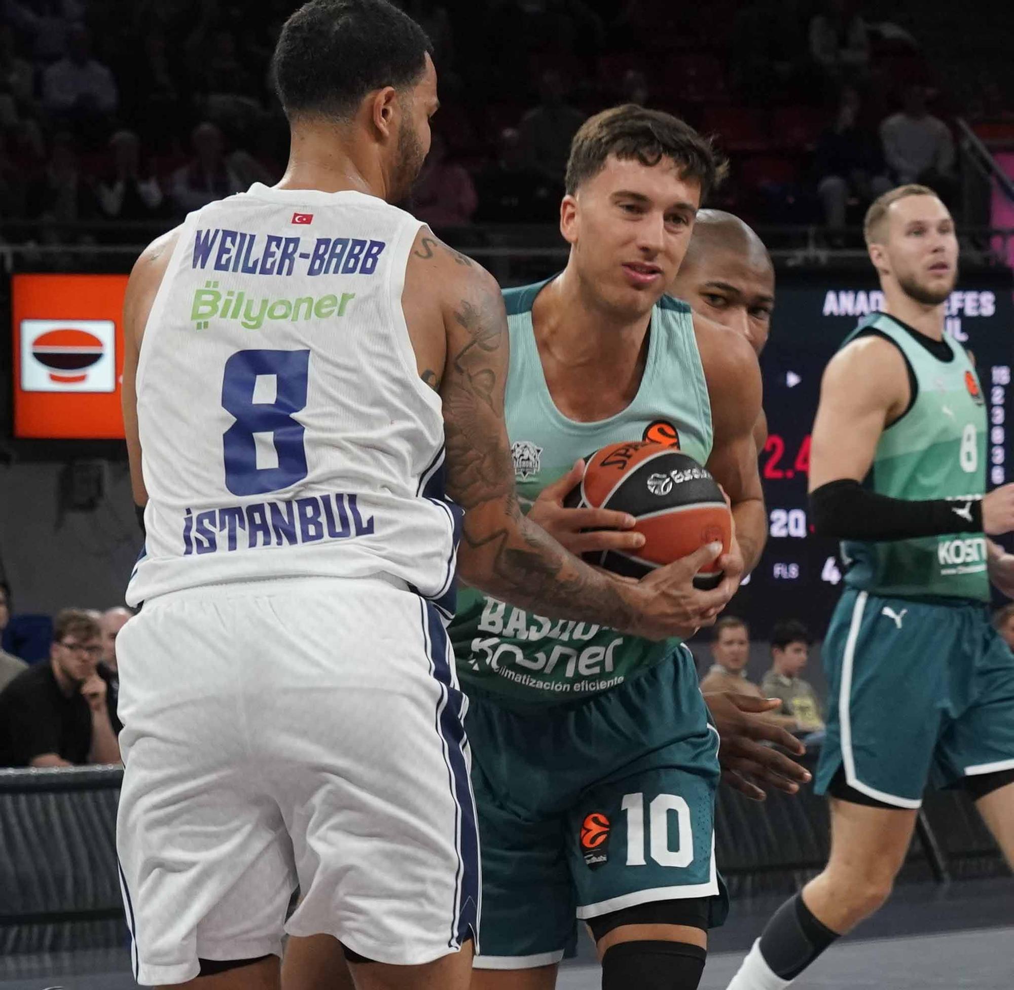 Las mejores imáganes del Baskonia 86-75 Anadolu Efes