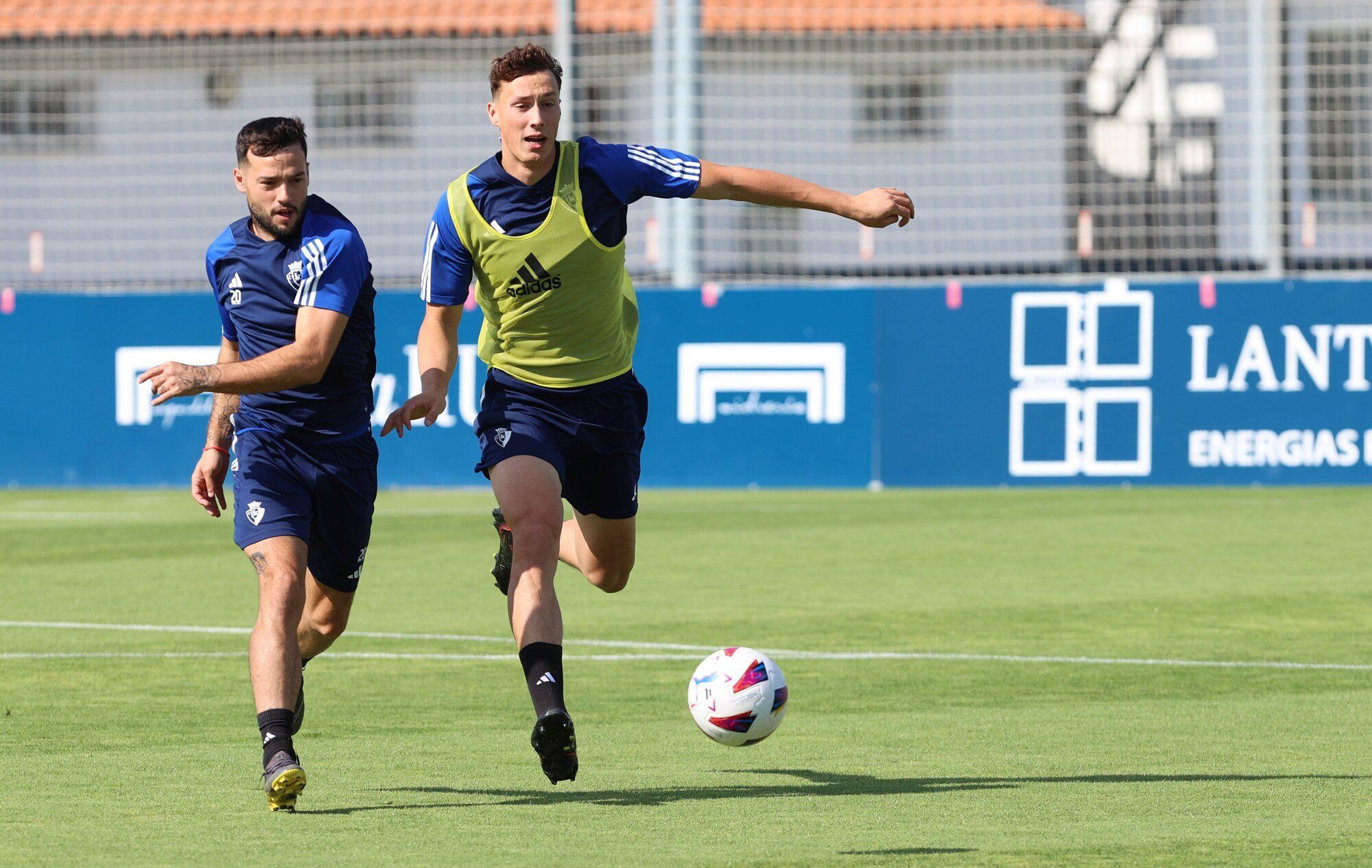 Fotos del entrenamiento de Osasuna en Tajonar de este lunes 24 de julio