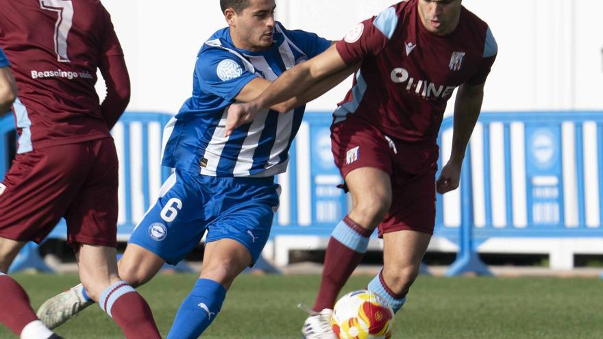 En imágenes: El &#039;Miniglorias&#039; vence al Beasain en Ibaia