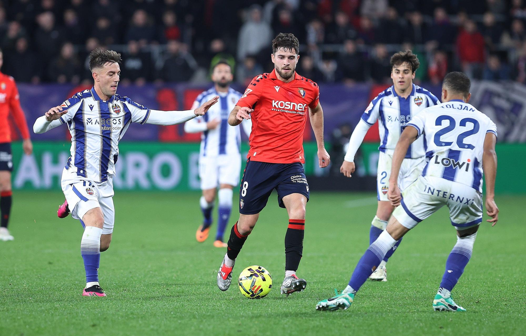 Fotos del partido Osasuna-Levante