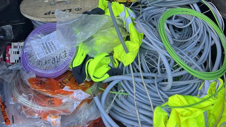 Cazan a cuatro personas con cable y cobre robado en una empresa de Etxebarria