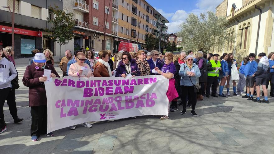 Zalla contempla 73 acciones para velar por la igualdad