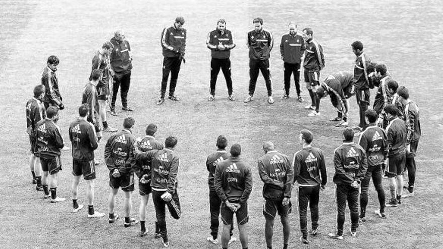 Raoul está con el grupo
