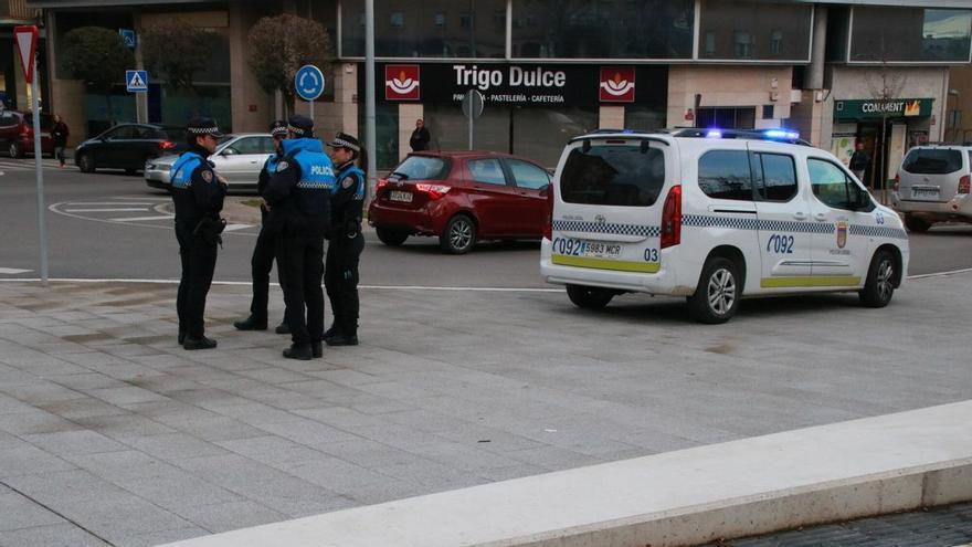 Detenida en Tudela por agredir a su hija de 17 años en plena calle