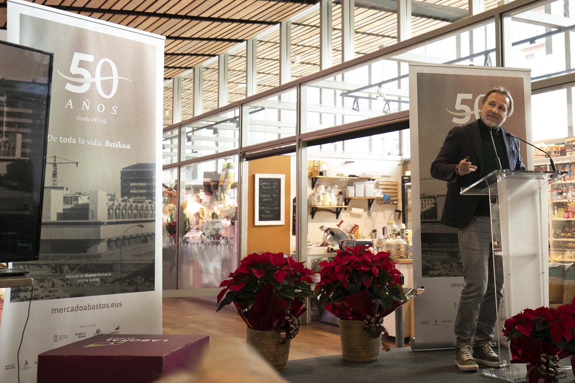 En imágenes: El Mercado de Abastos de Vitoria celebra su 50 aniversario