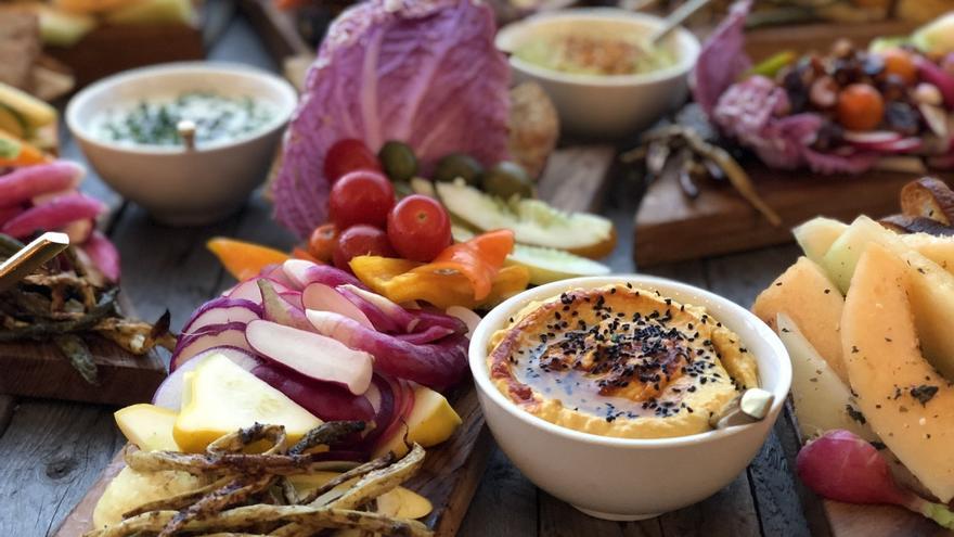 Día del hummus: mejor restaurante de Donostia para probar esta crema untable