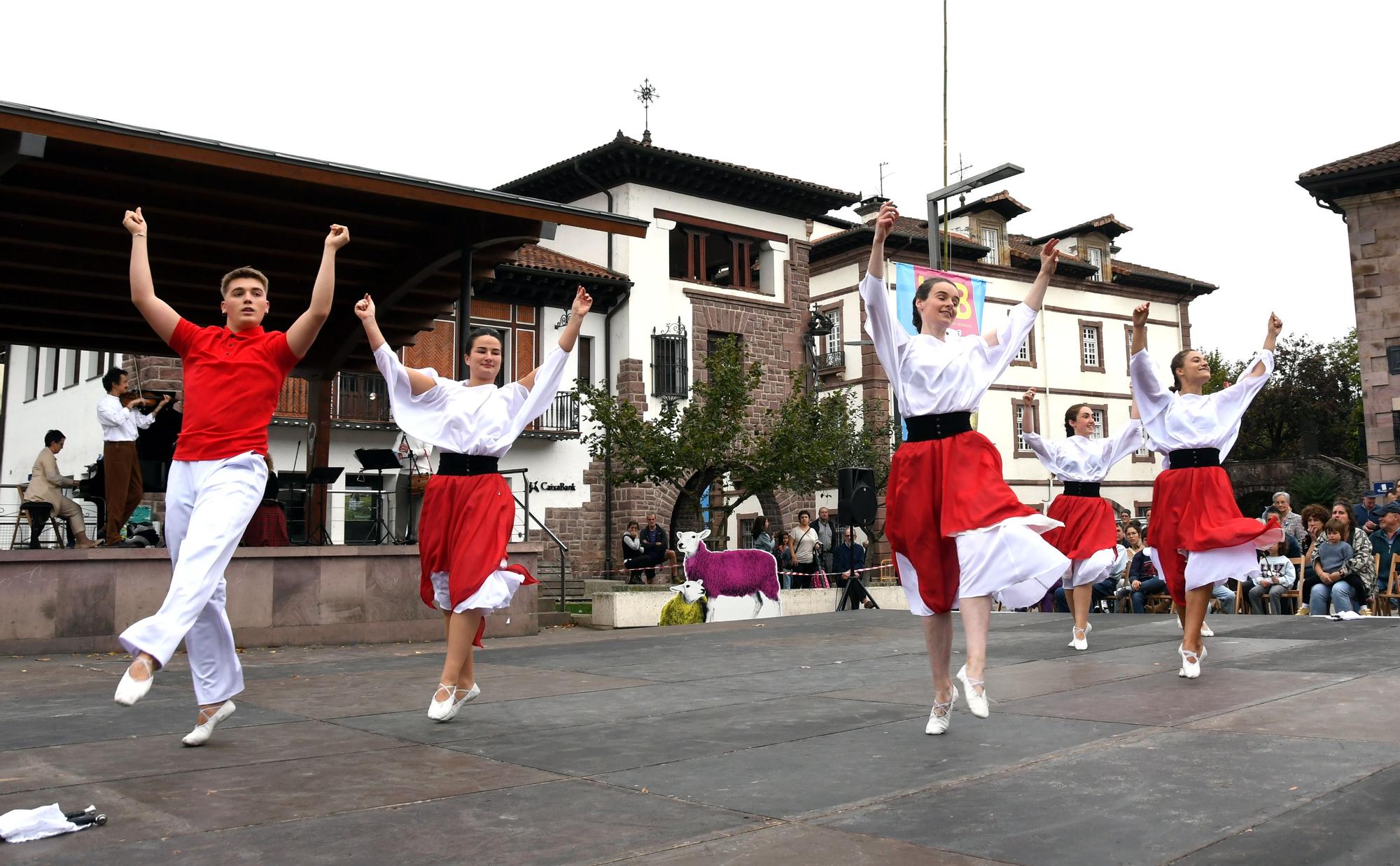 Elizondo baja el telón del festival Leb Intensif