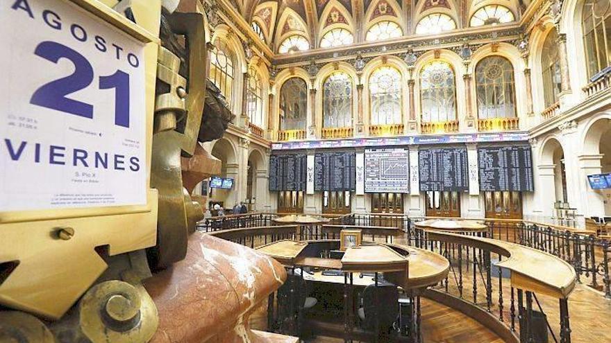 El Ibex se desploma un 2,98% hasta los 10.271 puntos