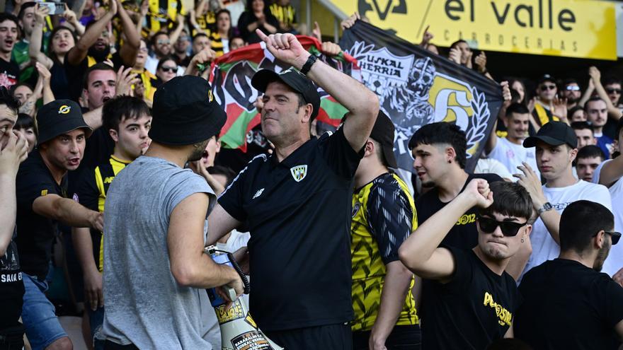 El entrenador del Barakaldo carga contra el Athletic