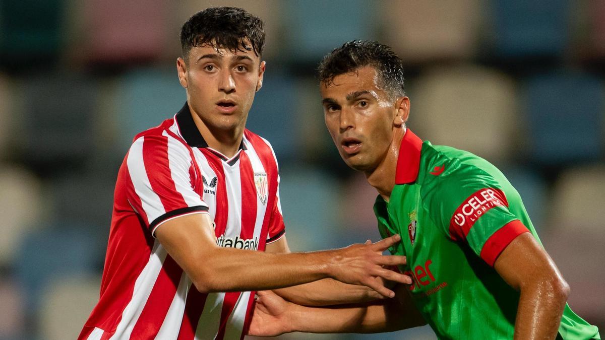 Iker Monreal debutó con el primer equipo del Athletic en el encuentro de la EH Txapela ante Osasuna.