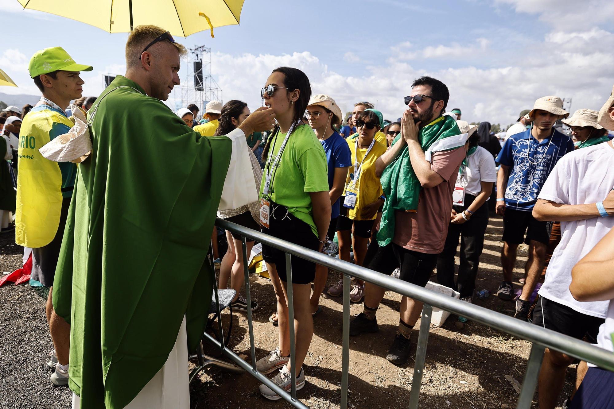 El papa León XIV despide el Jubileo de la Juventud