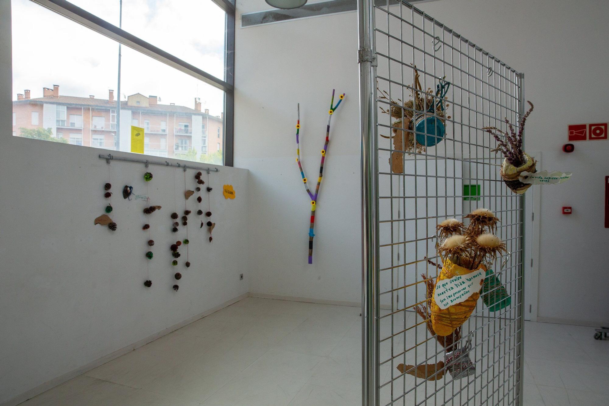 Exposición de SOS Racismo en Berriozar