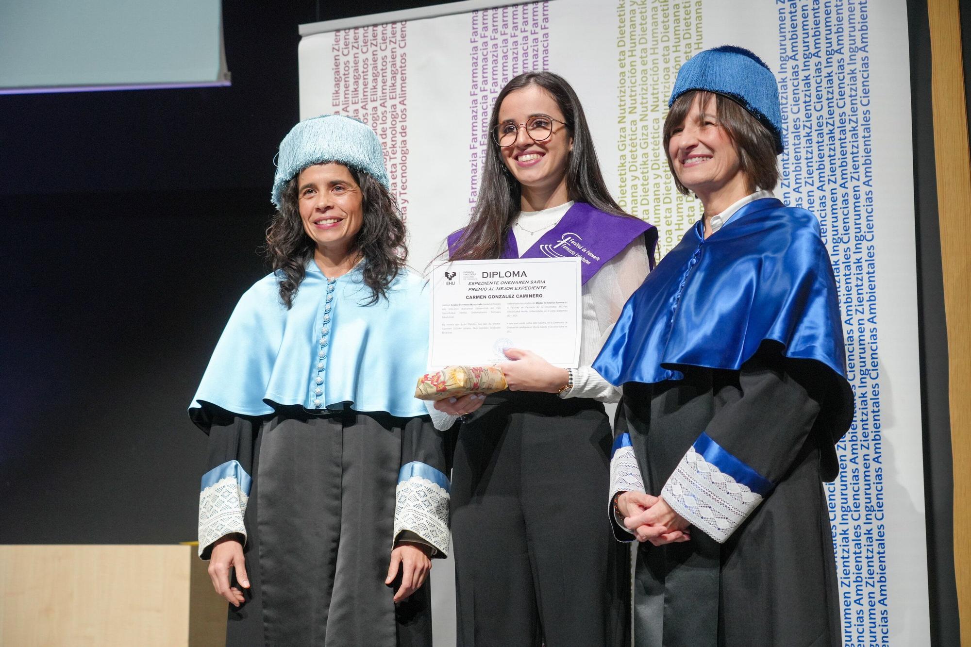 En imágenes: Graduación de la Facultad de Farmacia de la EHU