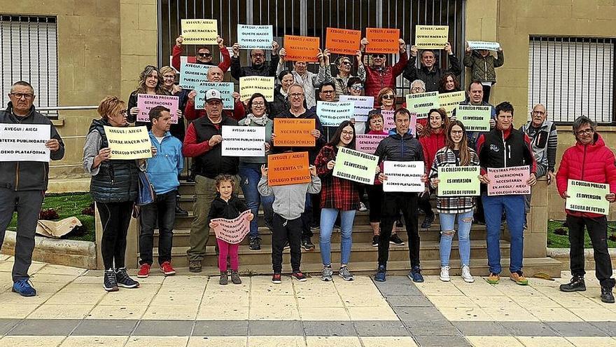 Los vecinos de Ayegui se unen para pedir un colegio público