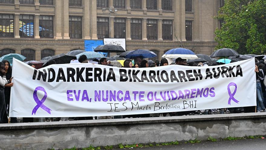 Urtasun: “No hay degradación en la atención a las mujeres”