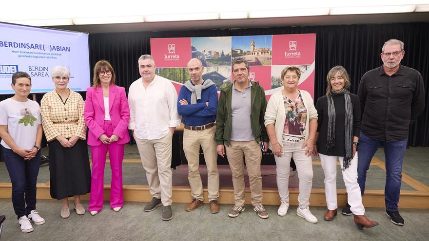 EUDEL y Emakunde presentan en Iurreta  “Berdinsare(H)abian”