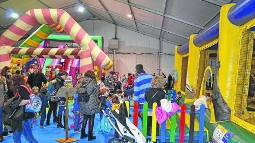 La carpa ubicada en Solobarria se llena casi todos los días.