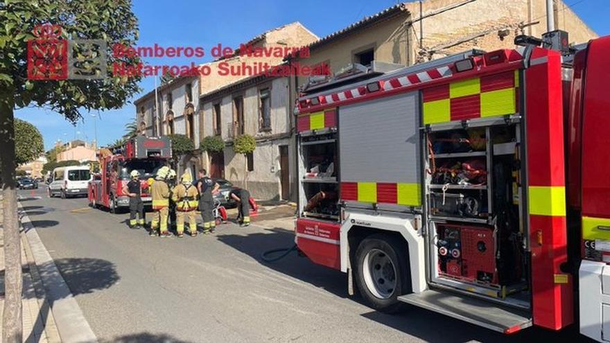 Trasladada una persona tras inhalar humo en un incendio en una vivienda de Cintruénigo