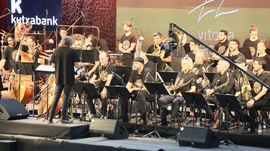 La música de Charles Mingus reina en Mendizorroza