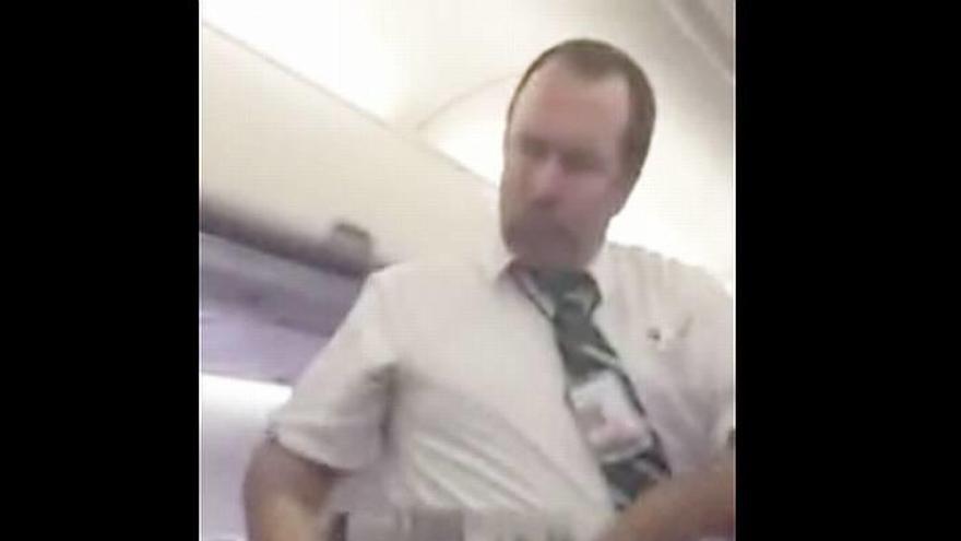 Las instrucciones de un vuelo más divertidas del mundo