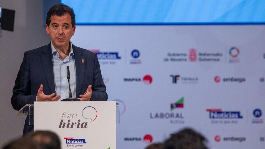 “El cooperativismo es clave para la industria de Navarra”