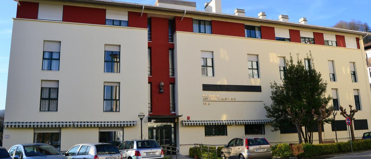 Torneo de fútbol en Bera a favor de la residencia San José