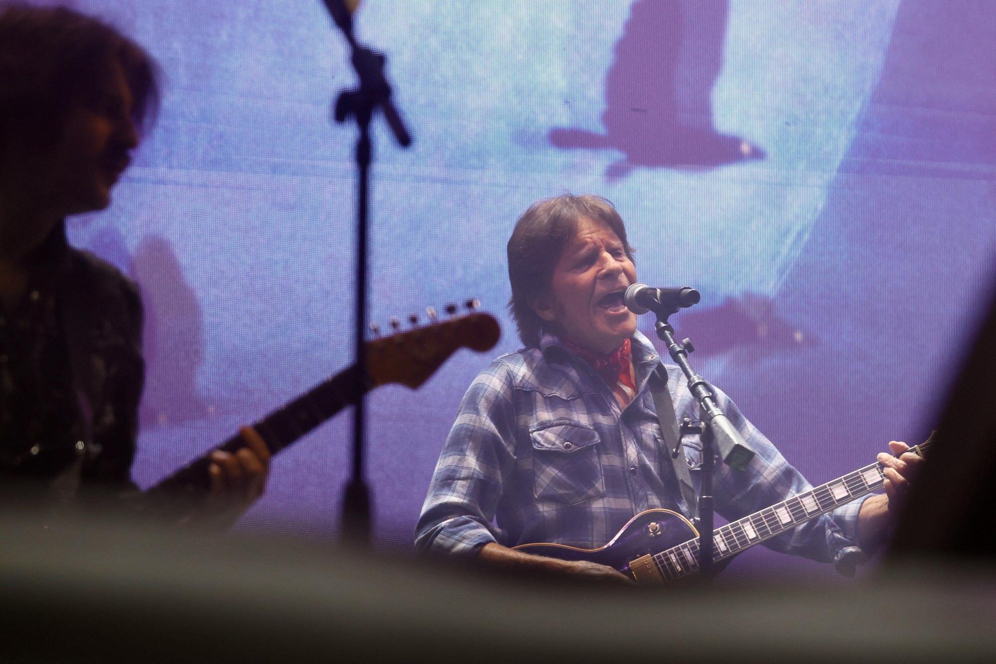 En imágenes: Así están siendo los conciertos de este viernes en el Azkena Rock Festival