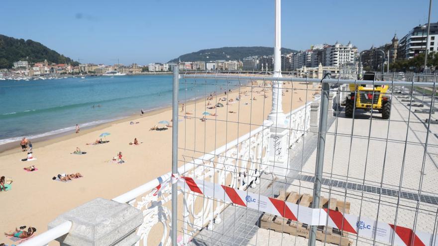 Peatones y ciclistas tendrán que circular por el bidegorri de La Concha desde el jueves, día 25 de septiembre