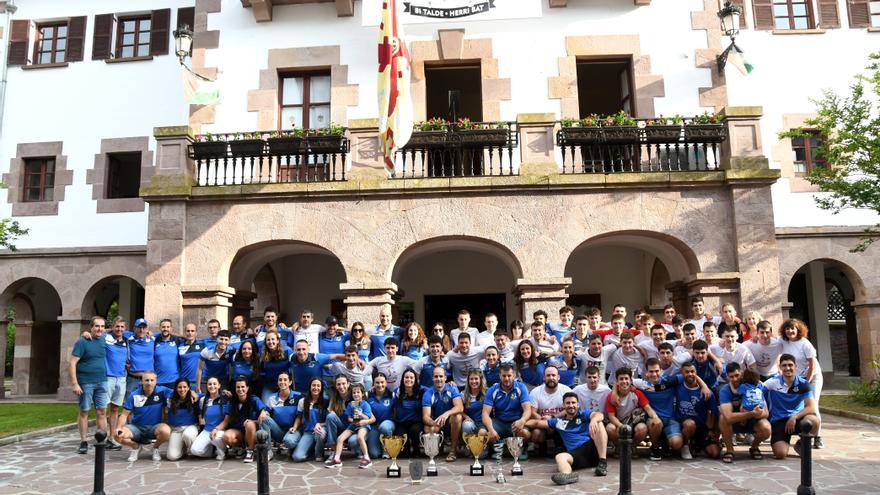 Tres equipos, un mismo orgullo para Doneztebe