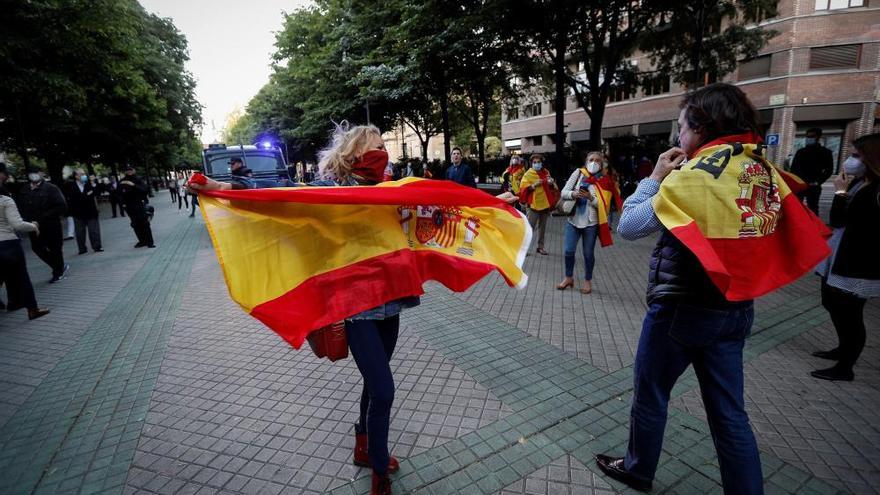 Reducida concentración en Pamplona contra el Gobierno