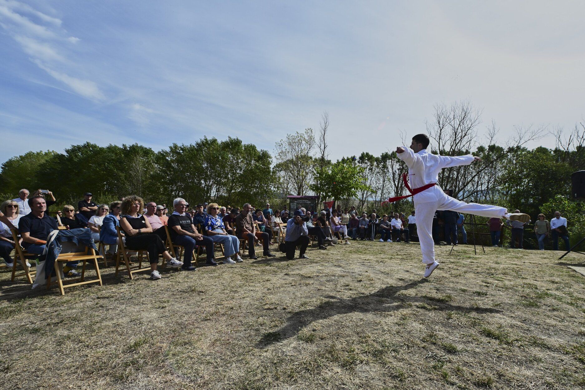 Fotos del homenaje en Ibero a las personas fusiladas durante el franquismo