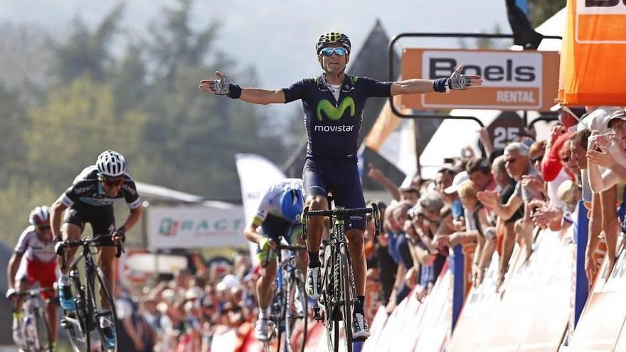 Valverde se impone en el Muro de Huy
