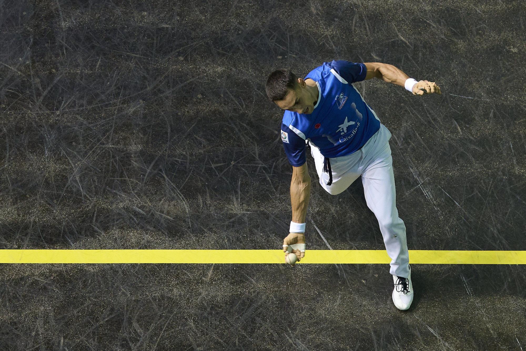 Javier Zabala y Jon Mariezkurrena, campeones del Masters CaixaBank ante Altuna III e Imaz en el Navarra Arena.