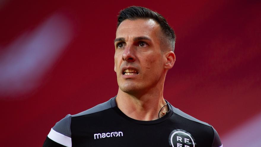 Estrada Fernández, exárbitro: “Expulsé a Cristiano Ronaldo y no volví a arbitrar al Madrid”