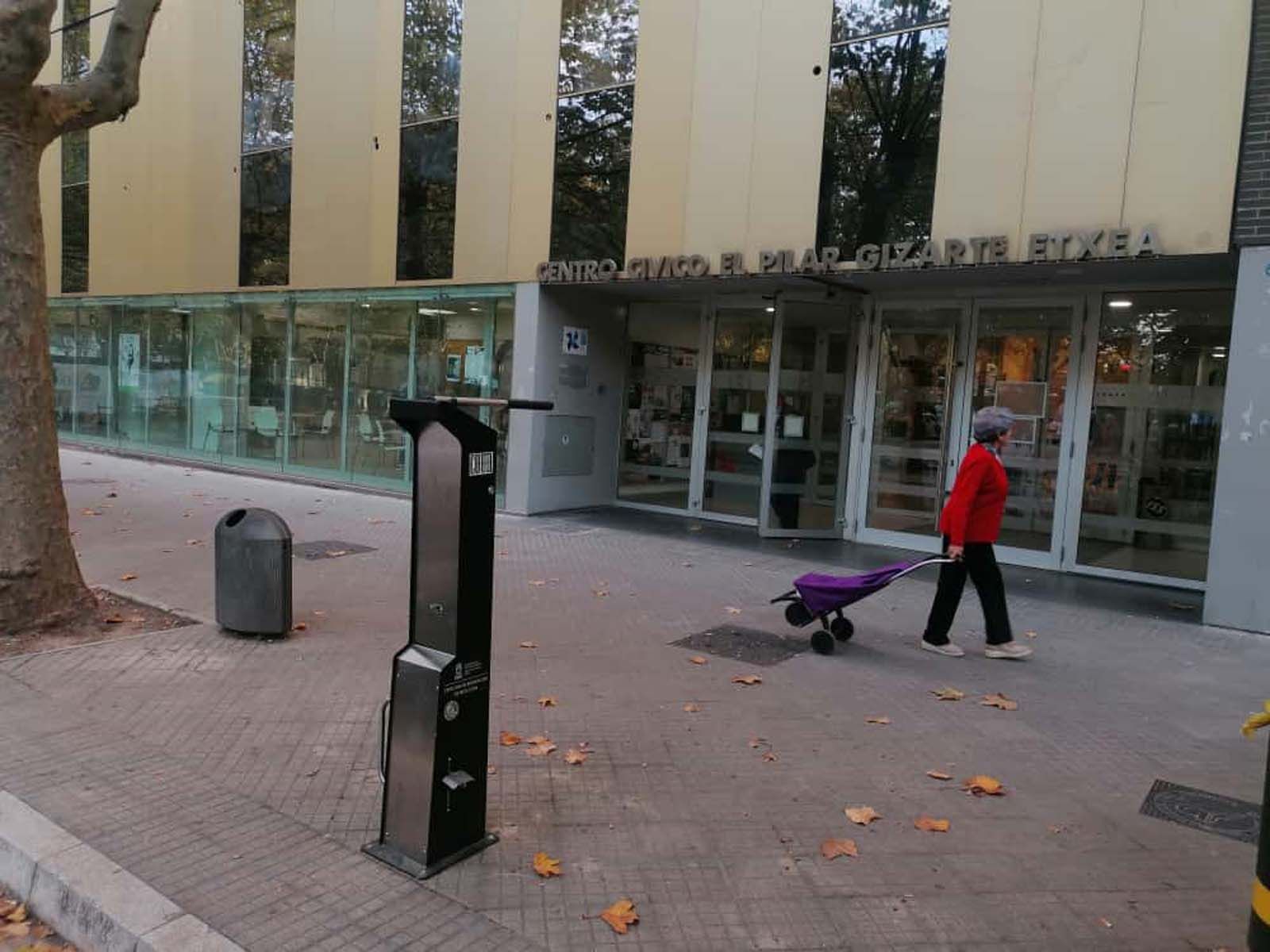 La estación de reparación de bicis de El Pilar está inoperativa