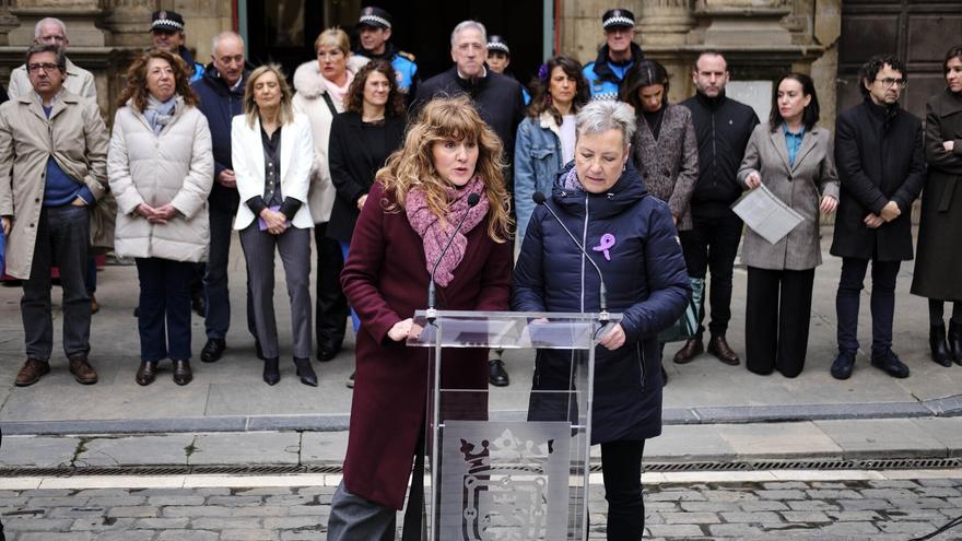 Concentración del Ayuntamiento de Pamplona por el Día Internacional de la Mujer