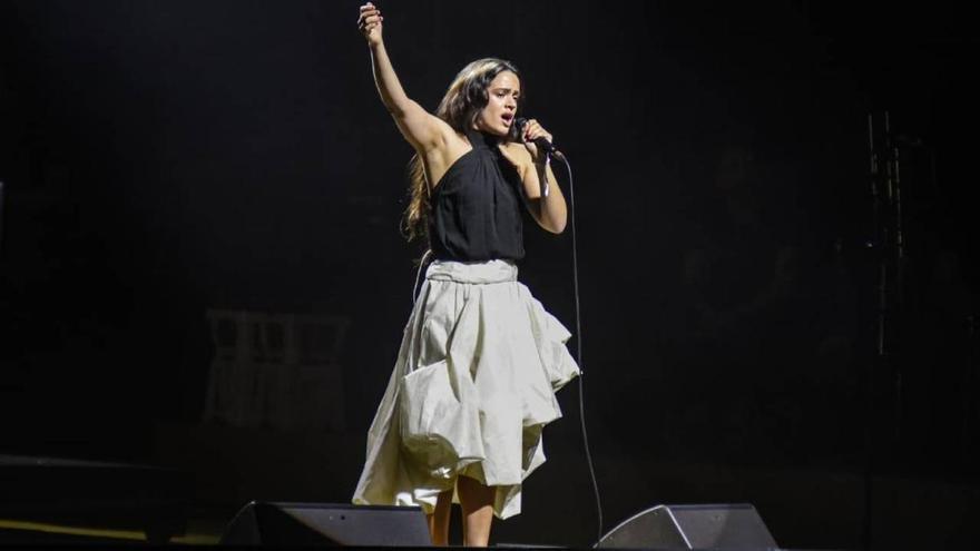 El motivo de salud por el que Rosalía ha tenido que suspender su concierto en Milán: "Muy grave"