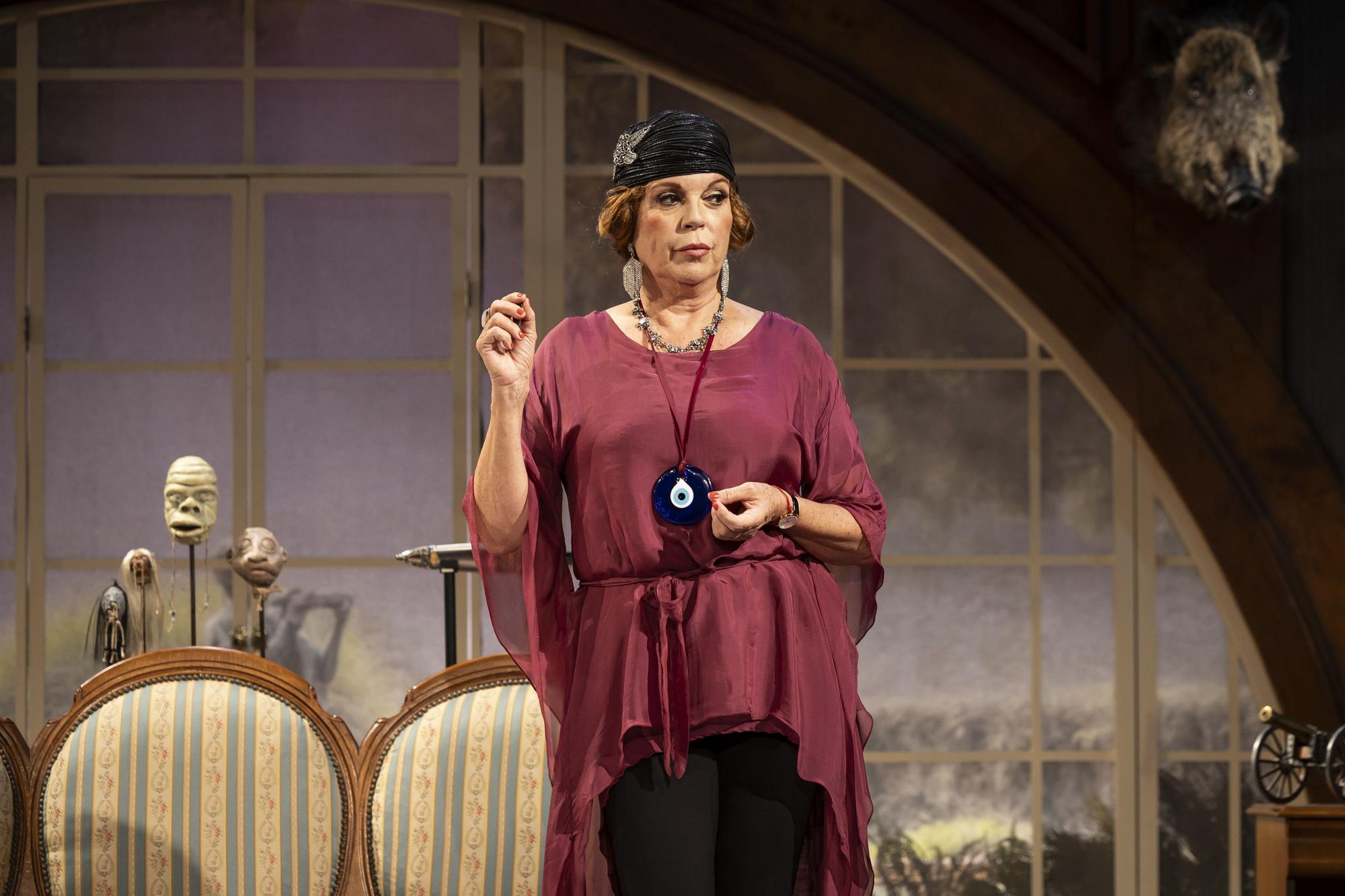 La actriz Belinda Washington en la obra.