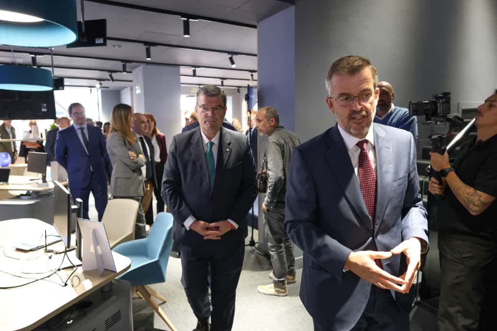 Endesa ha inaugurado hoy su nueva tienda en Bilbao, ubicada en la calle Iparraguirre, 37, bajo el innovador concepto “Endesa Tu Casa”.