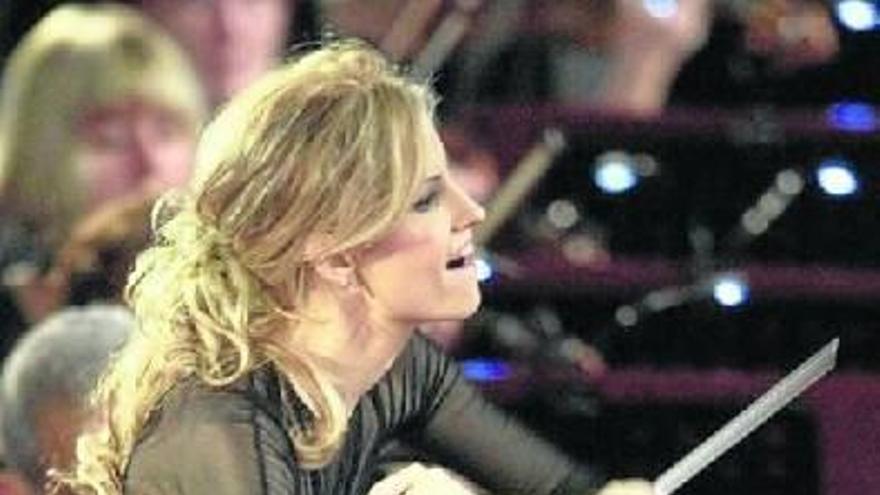 &quot;Un líder, al igual que un director de orquesta, debe portar su batuta sin autoridad; se debe influir, no mandar&quot;