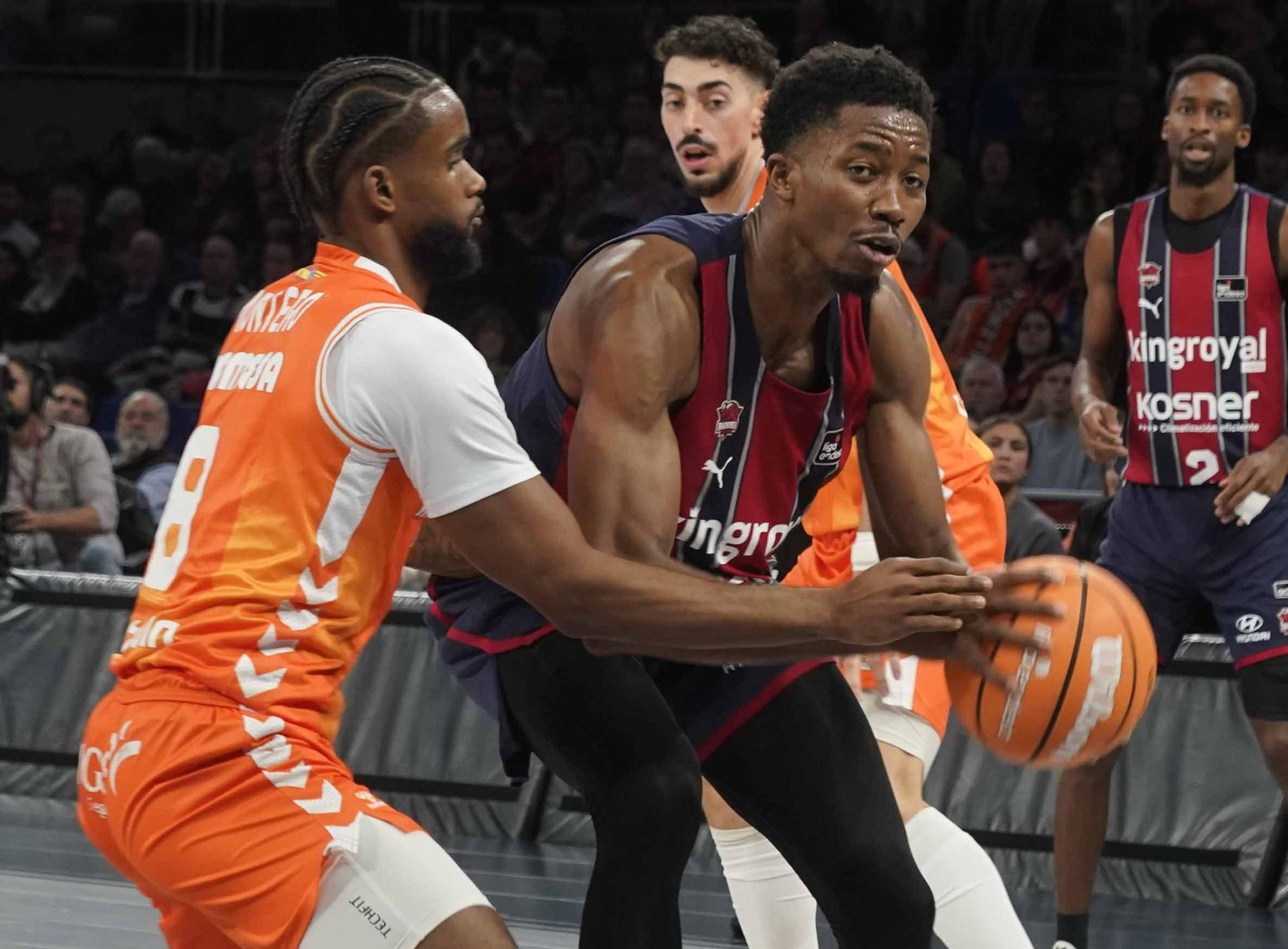 En imágenes: Derrota del Baskonia ante el Valencia Basket