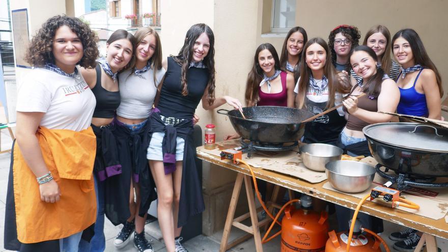 El calderete pone la salsa en Irurtzun