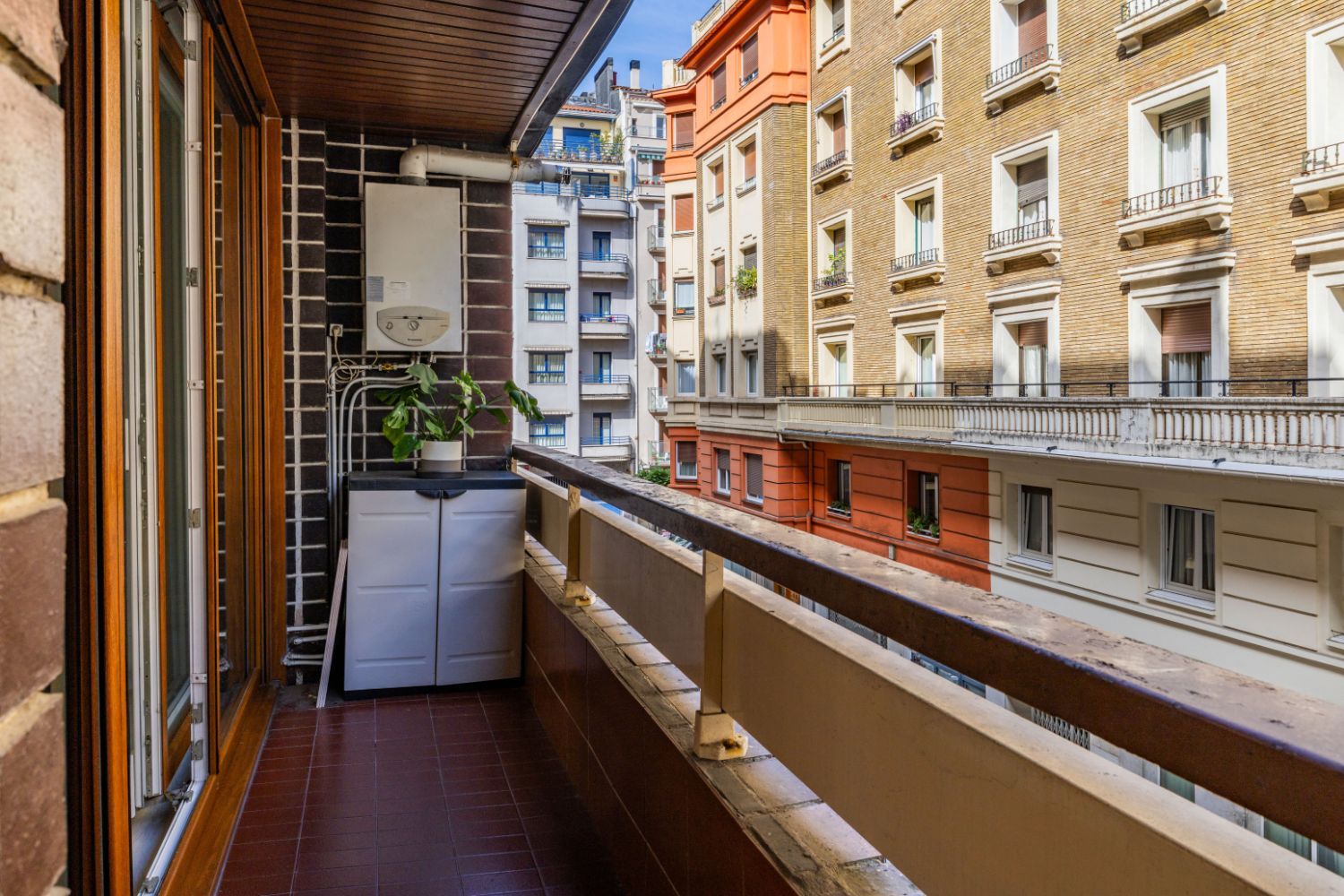 Vivir cerca de la playa de la Zurriola, en en un piso totalmente reformado y disponibilidad de garaje