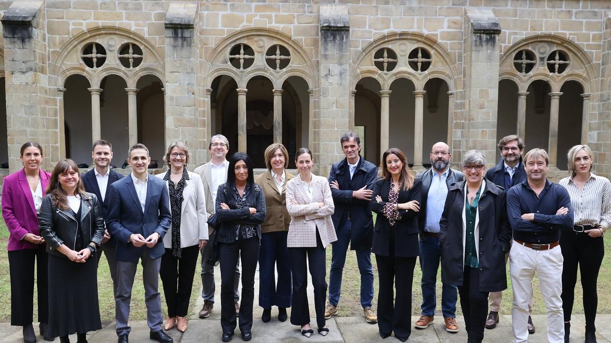 Foto de familia de la edición de 2024.